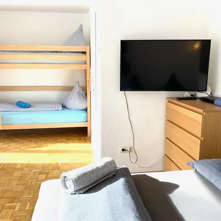 Gemütliches Privatzimmer / Garten / in geteilten Haus / nahe München Zentrum Exterior foto