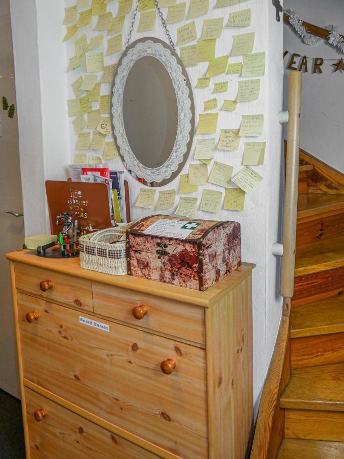 Privatunterkunft Gemütliches / Garten / In Geteilten Haus / Nahe Zentrum