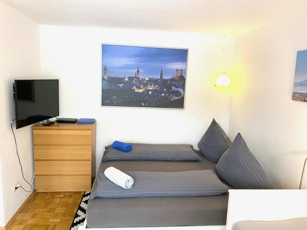 Privatunterkunft Gemütliches / Garten / In Geteilten Haus / Nahe Zentrum